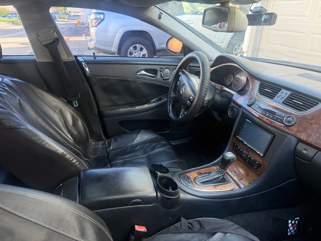 large car